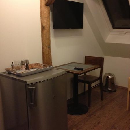 Old Town Guesthouse Erlangen Værelse billede